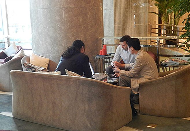 6新聞-17李華清設(shè)計總裁與新加坡負(fù)責(zé)人會見俄羅斯羅塞爾公司_08